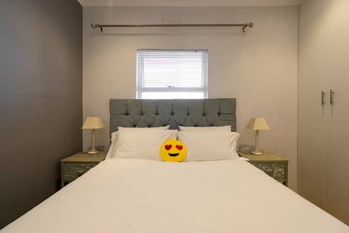 2 Bedroom Property for Sale in Bo Kaap Western Cape